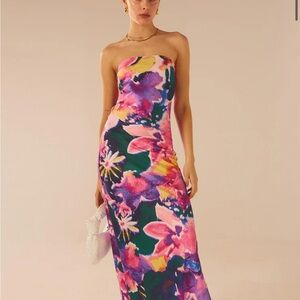 Carried Away Maxi Dress-Peppermayo